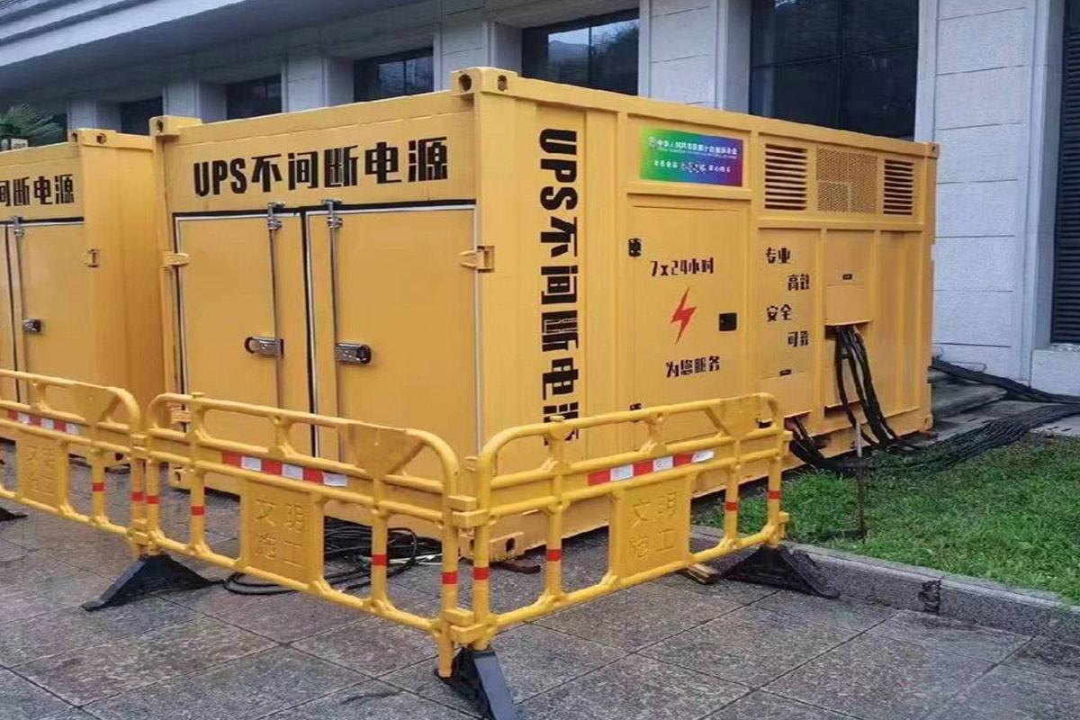 呼伦贝尔发电机租赁施工现场